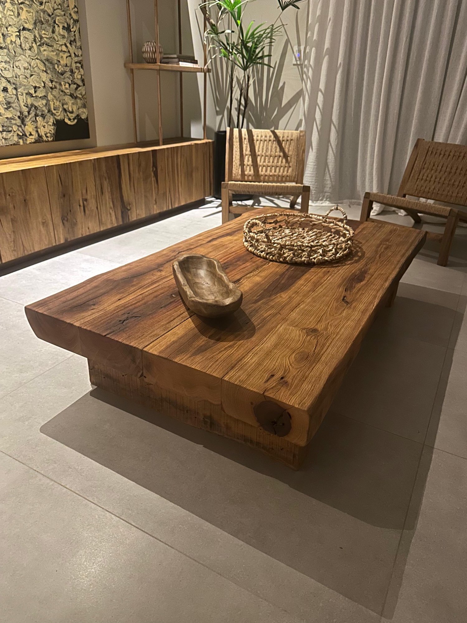 Mesa ratona de quebracho blanco